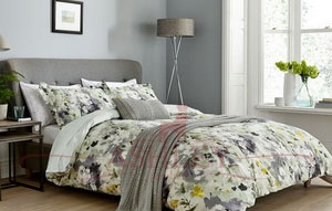 Simi-Floral-Bedding-in-Grey- Ткани Sanderson Постельное белье Sanderson Постельное белье Англия